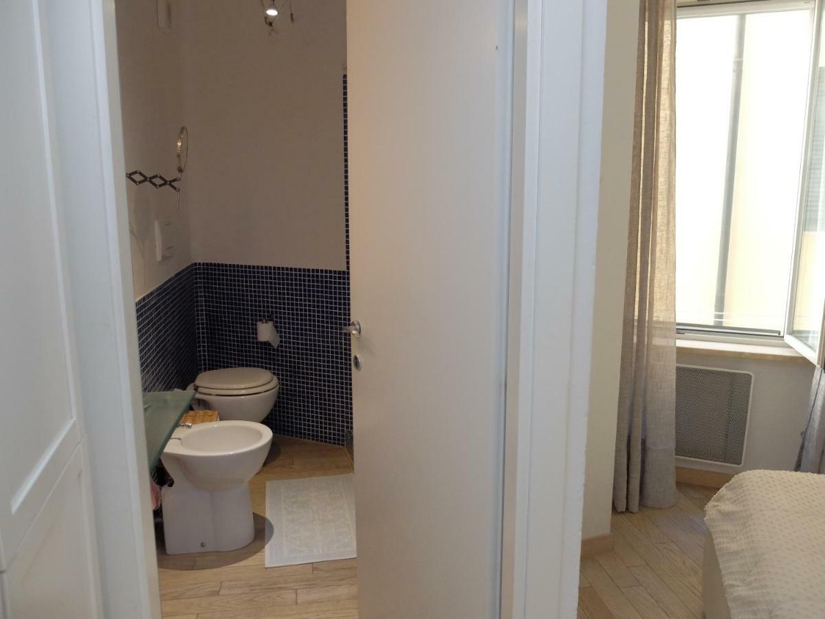 Little White House Apartman Porto Santo Stefano  Kültér fotó