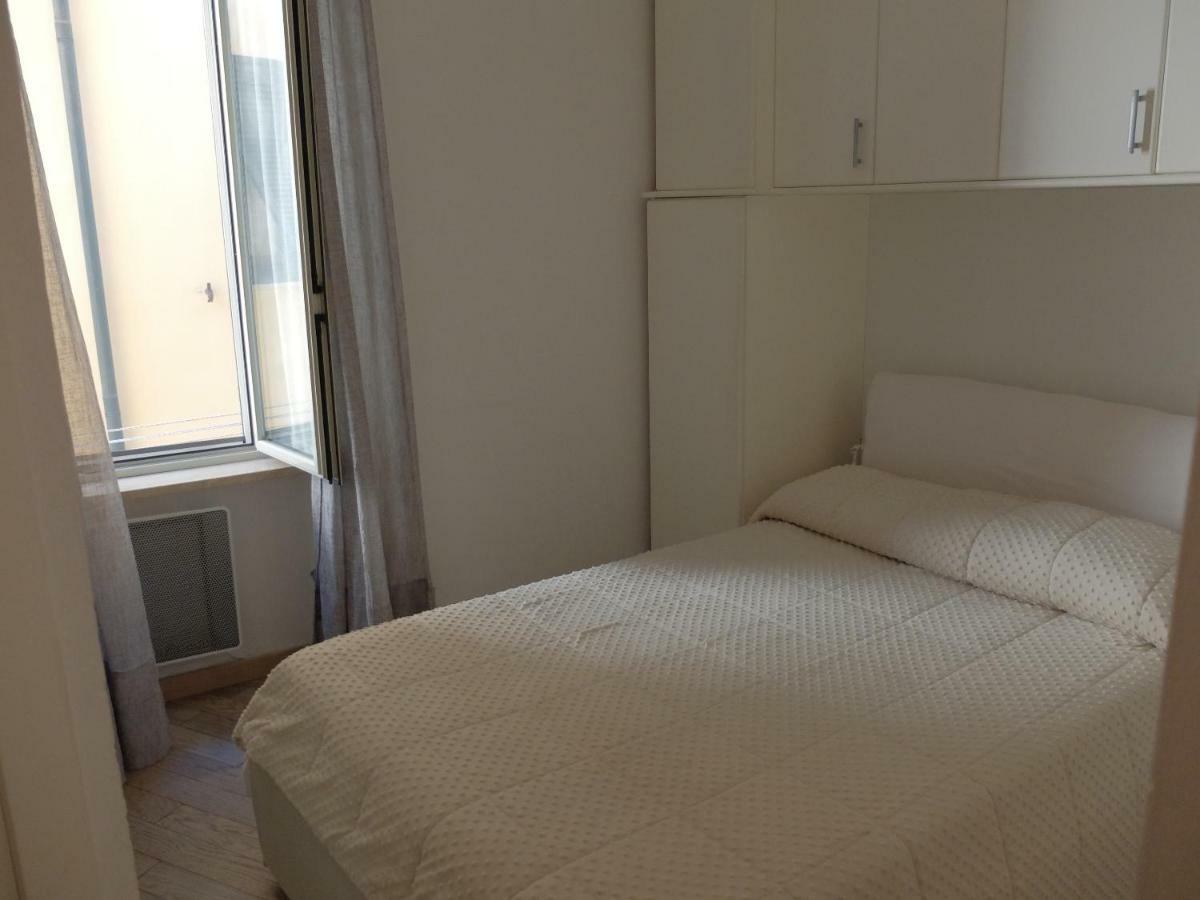 Little White House Apartman Porto Santo Stefano  Kültér fotó